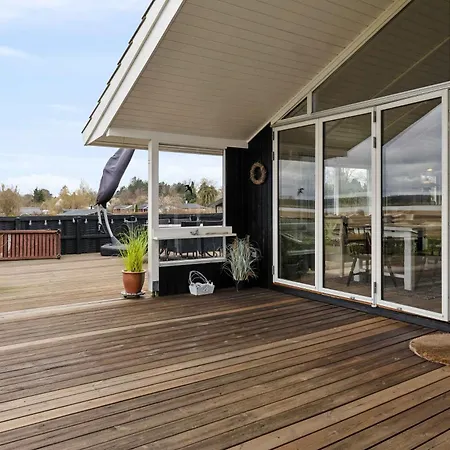 Dom wakacyjny Summer House With A Beautiful View To The Fjord Grevinge