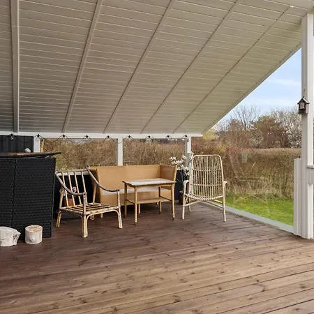 Summer House With A Beautiful View To The Fjord Grevinge